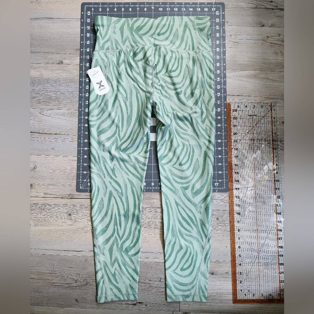 Xersion Legging - Picture 3 of 5